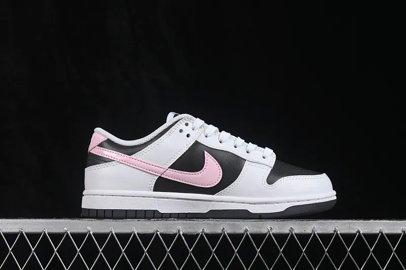 All categories Nk SB Dunk series Nk SB Dunk Low low-top sneakers Nike SB Dunk Low white, black and pink low-top casual sneakers IB8510-100
